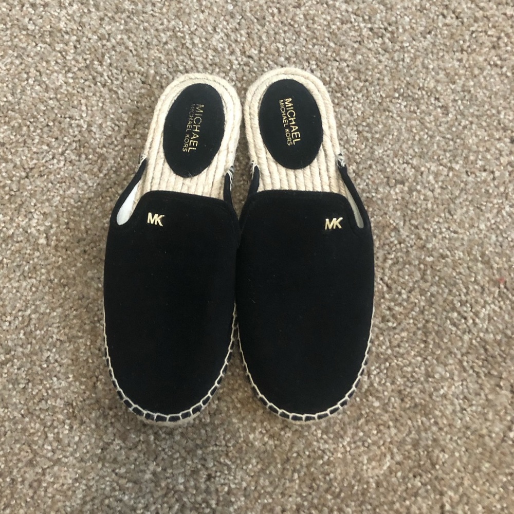 MK slip-on mules